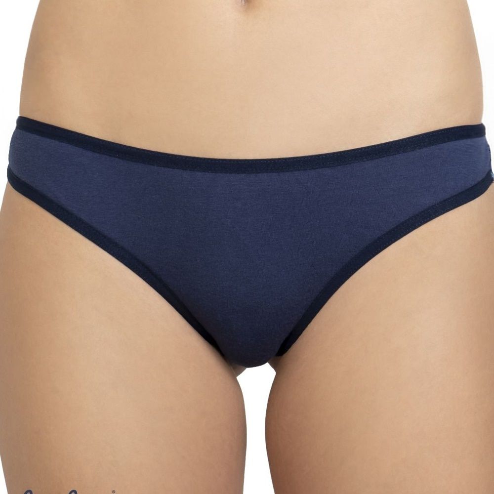 Elasztikus pamut hátoldalán csipkés tanga