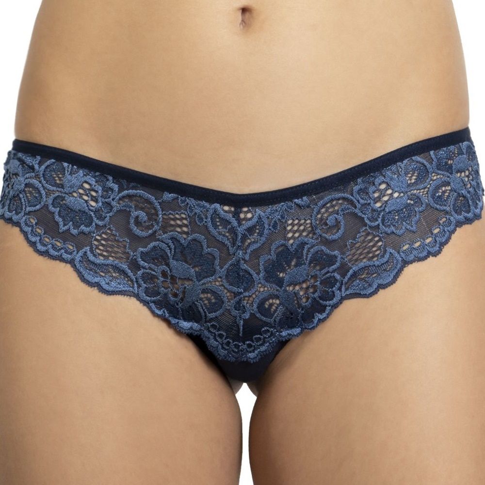 Elasztikus pamut elöl-hátul csipkés tanga Elasztikus pamut elöl-hátul csipkés tanga