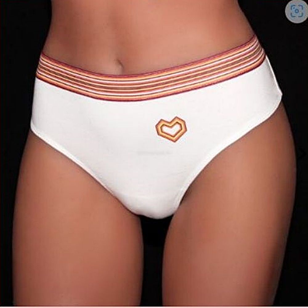 Poppy Rollin Girl brazil tanga