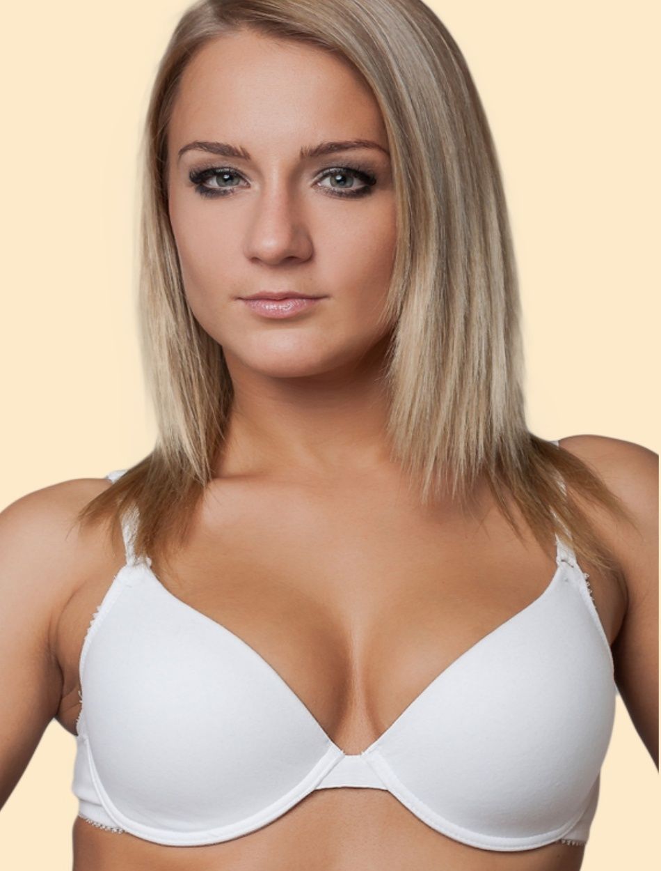 Előformázott Push-Up merevítős pamut melltartó
