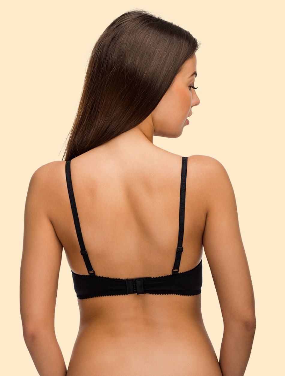 Előformázott Push-Up merevítős pamut melltartó