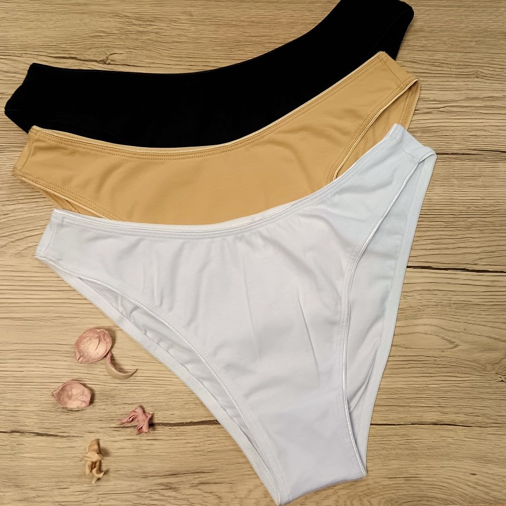 Fényesgumis, magasállású pamut alsó (M-2XL)