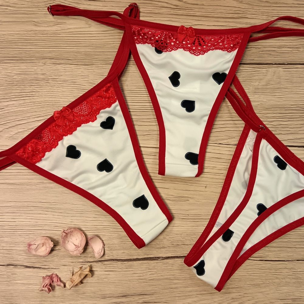 "Flower" szíves mintás tanga (állítható pántos)