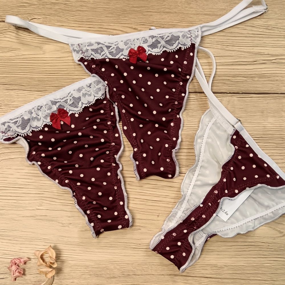 "Flower" felül csipkés pöttyös tanga (állítható pántos)